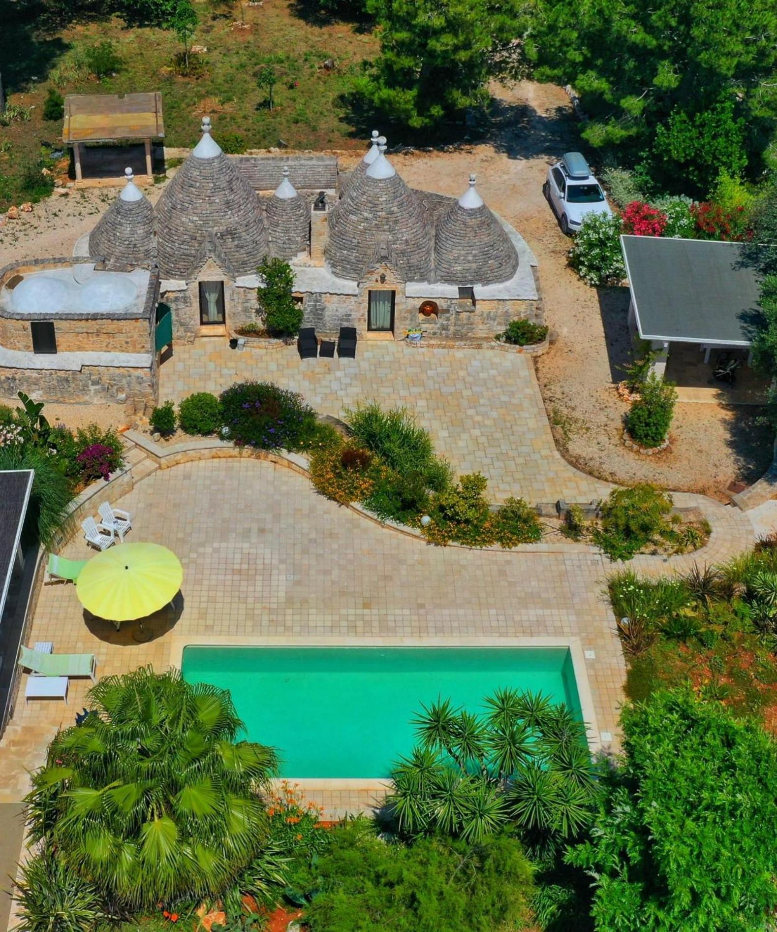 Trullo Bosco Libero Ostuni Villa Eksteriør bilde
